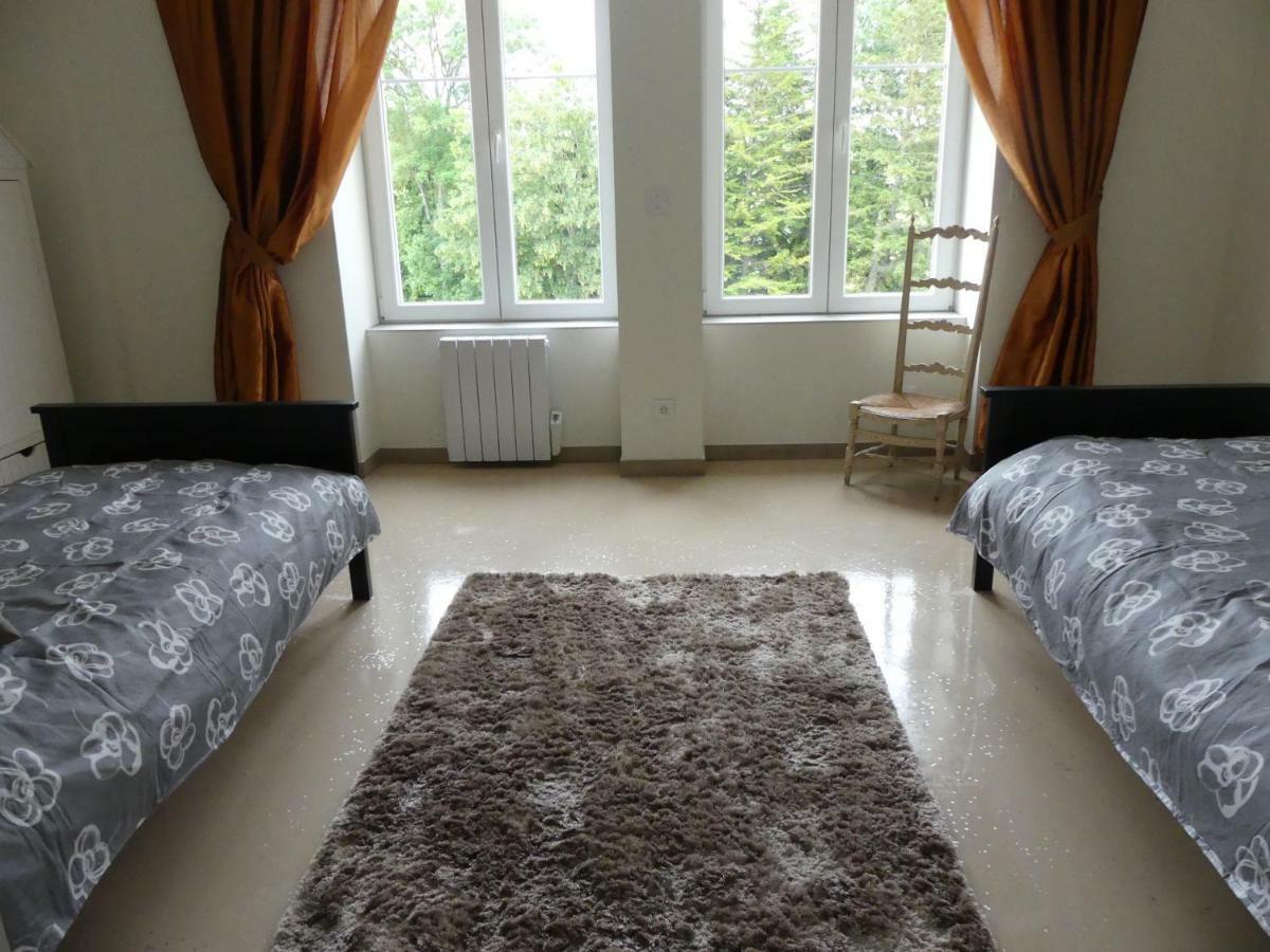 Chateau De St Alyre Hotel Sanssat Buitenkant foto