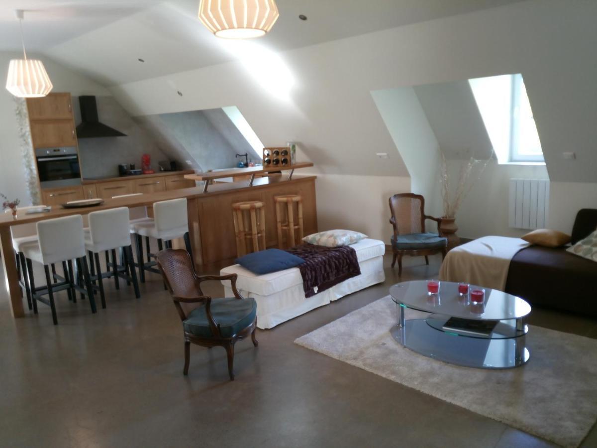 Chateau De St Alyre Hotel Sanssat Buitenkant foto